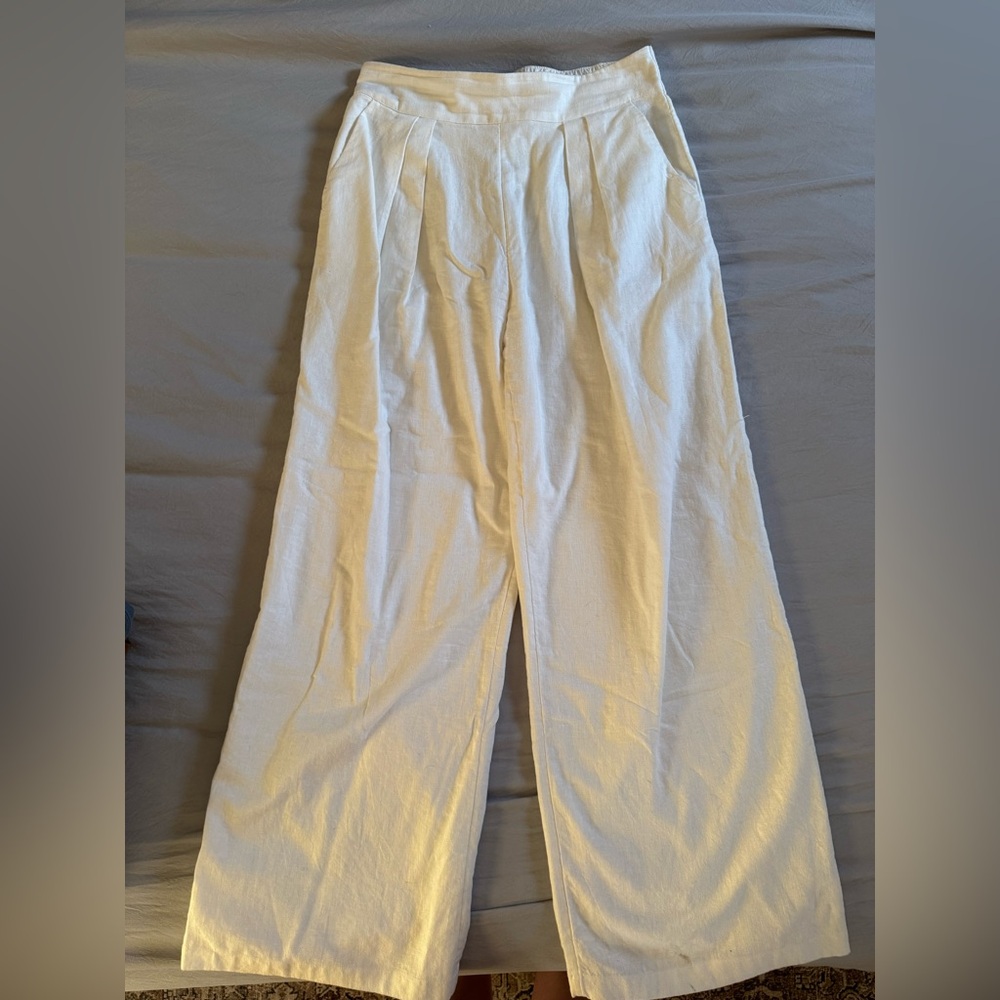 Abercrombie & Fitch Cream Wide-Leg Pants